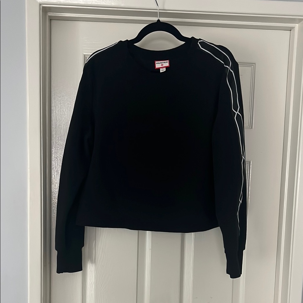 Hunter for Target black Women's Chain Trim Sweatshirt